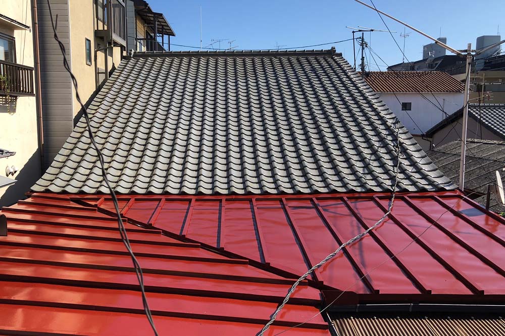 京都長尾工務店が手がけた町家トタン屋根塗装